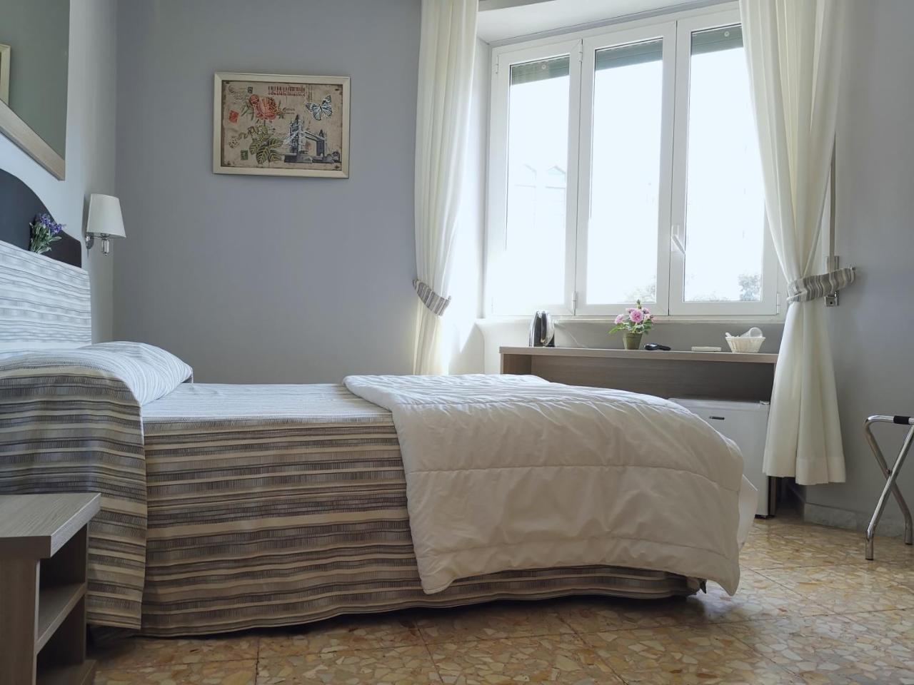 St. Anthony Guest House Rome Extérieur photo